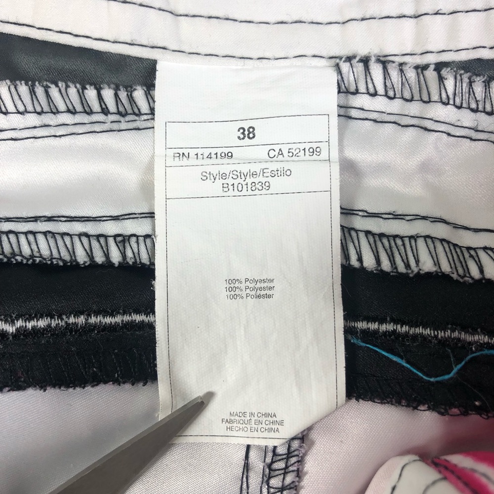 Quiksilver Spellout Grid Board Shorts Men's 38 - Picture 9 of 11